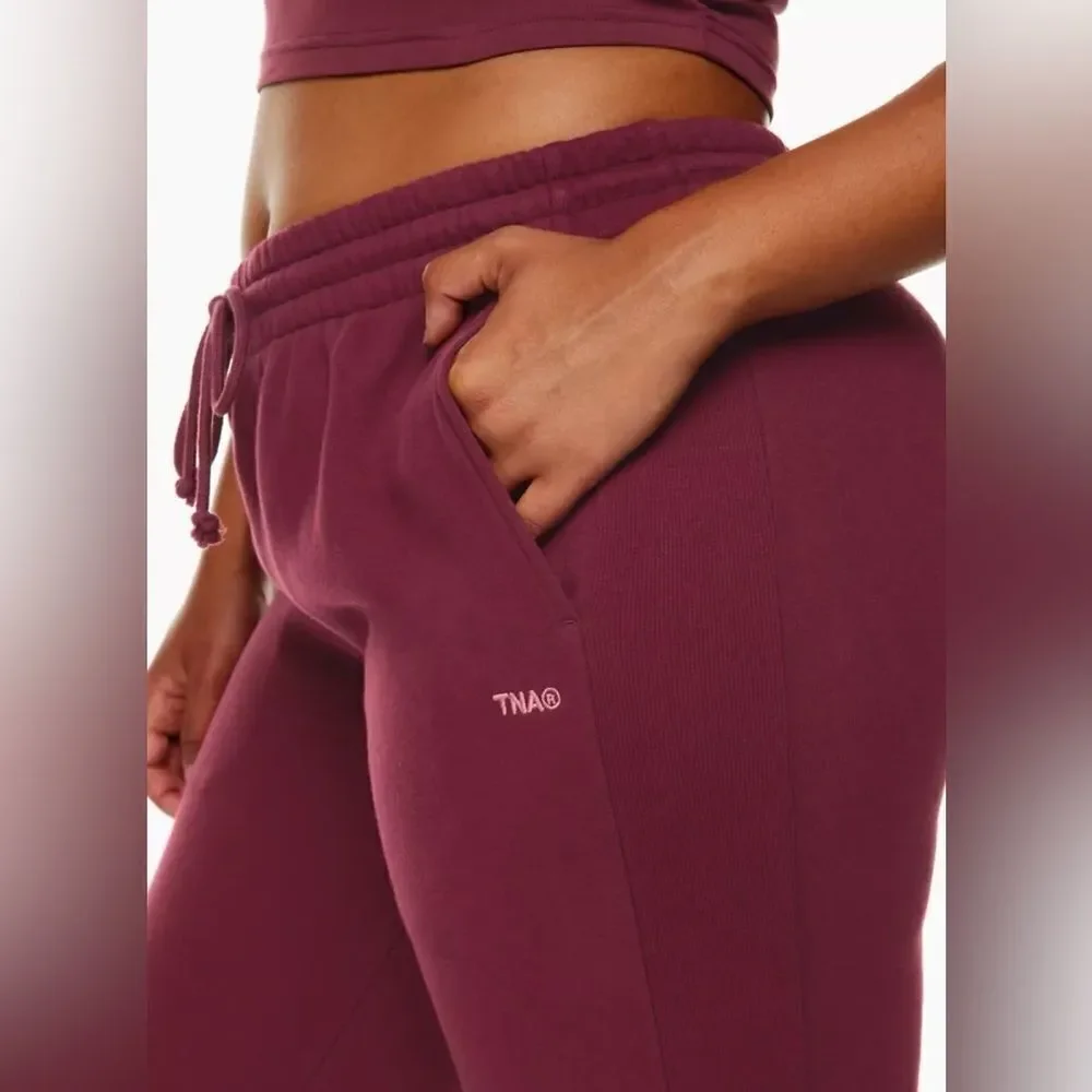 Tna NEW COZY FLEECE | PERFECT BOYFRIEND SWEATPANT | SPICED BURGUNDY